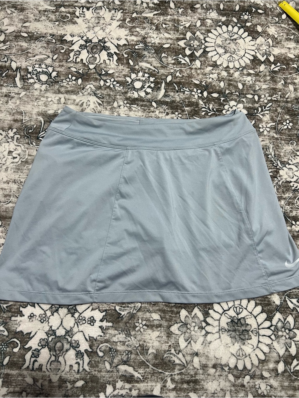 nike golf skirt  Light Blue Athletic Skort - Women built in shorts size medium